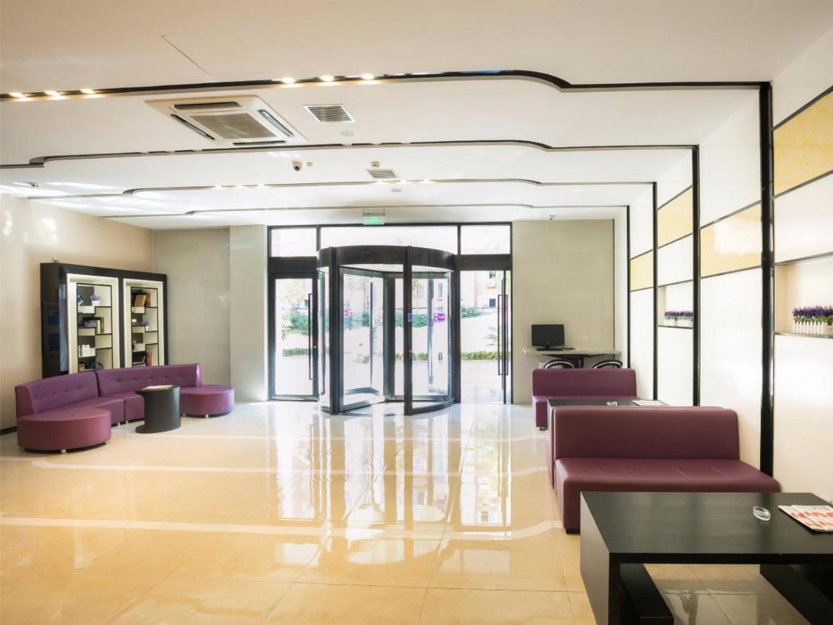 麗枫酒店·大连马栏广场辽师大学店 外观 照片